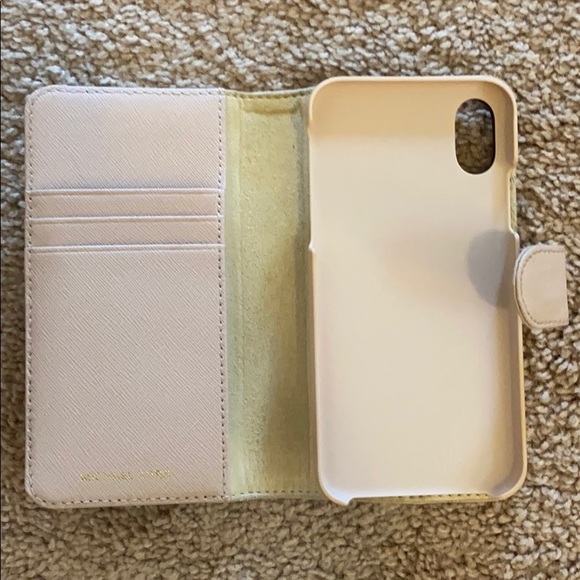 Michael Kors iPhone 10 Phone Wallet - Picture 2 of 2